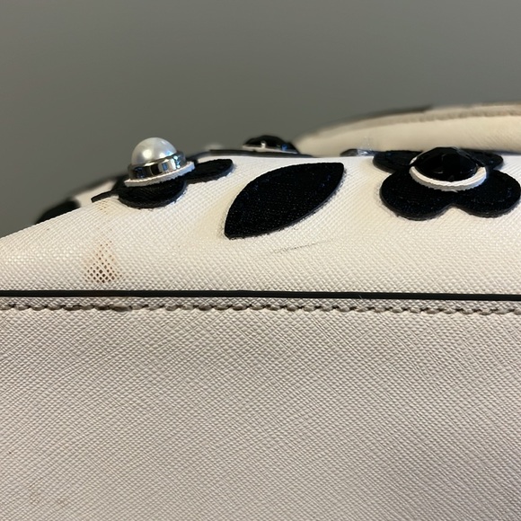 Karl Lagerfeld Purse - Picture 9 of 16